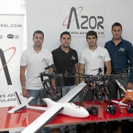 Cuatro jóvenes crean una empresa de drones Cuatro jóvenes crean una empresa de drones